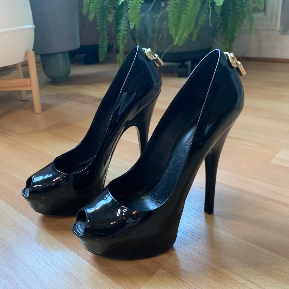 Louis Vuitton Black Patent Oh Really! Peep-Toe Heels with Gold Lock Logo Detail